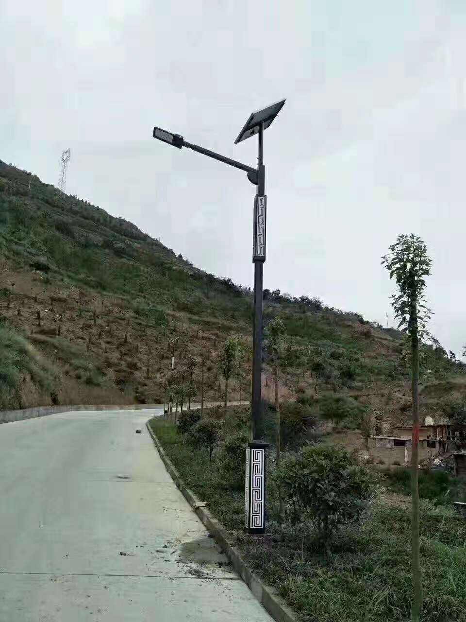 自贡仿古太阳能路灯